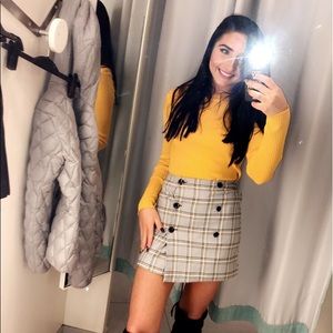 Meet your Posher, Corrie